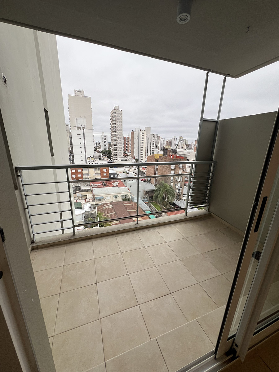 Hipólito Irigoyen 3200 -Sauce 41-