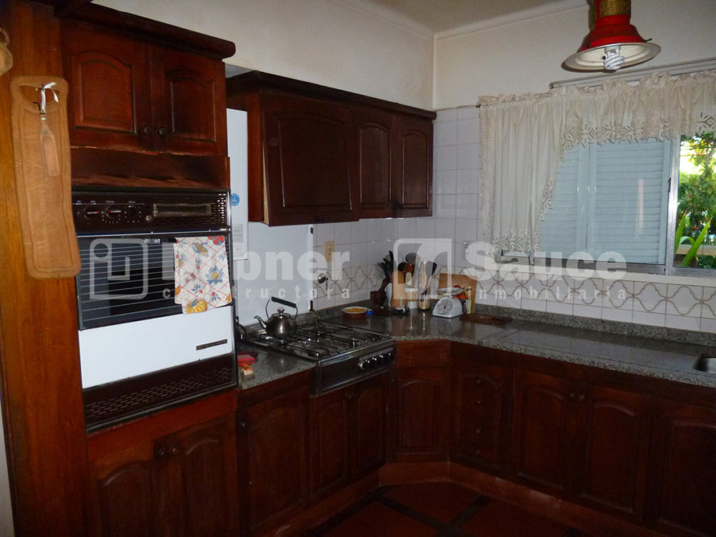 jj-paso-3300-web007-1024×768 J.J. Paso 3300